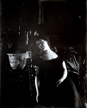Alice Austen's Portrait of Gertrude Tate (Alice Austen House, n.d.)