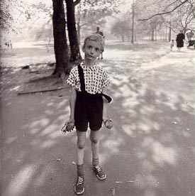 Child with a Toy Hand Grenade in Central Park (Estate of the artist, 1962)