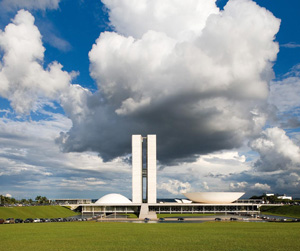 Lucio Costa and Oscar Niemeyer's Plaza of the Three Powers, Brasilia (Museum of Modern Art, 1958–1960)