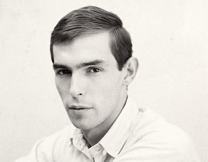 Peter Hujar's Self-Portrait (Matthew Marks Gallery, 1958) Peter Hujar's Self-Portrait (Matthew Marks Gallery, 1958)