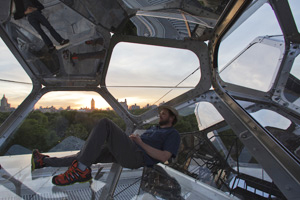 Tomas Saraceno's Cloud City (Metropolitan Museum of Art, 2012)