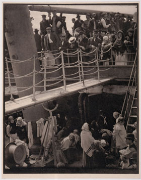 Alfred Stieglitz's The Steerage (Jewish Museum, 1907)