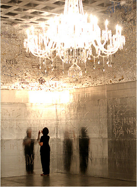 Rudolf Stingel's Untitled (photo by Julien Jourdes/New York Times, Whitney Museum of American Art, 2007)