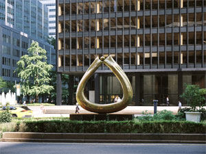 Alma Allen's Not Yet Titled (Paul Kasmin gallery, 2025)